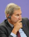 Еврокомиссар подписал новую программу поддержки Донбасса
