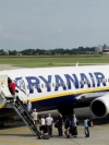 Самолет Ryanair сел в аэропорту Берлина после сообщения о бомбе