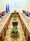 Кабмин решил платить украинцам за геройские поступки