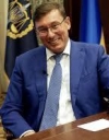 Луценко: Ждем Януковича с нетерпением, конвоем и наручниками